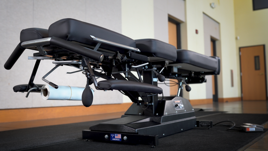 Leander Series 950 Flexion Distraction Table