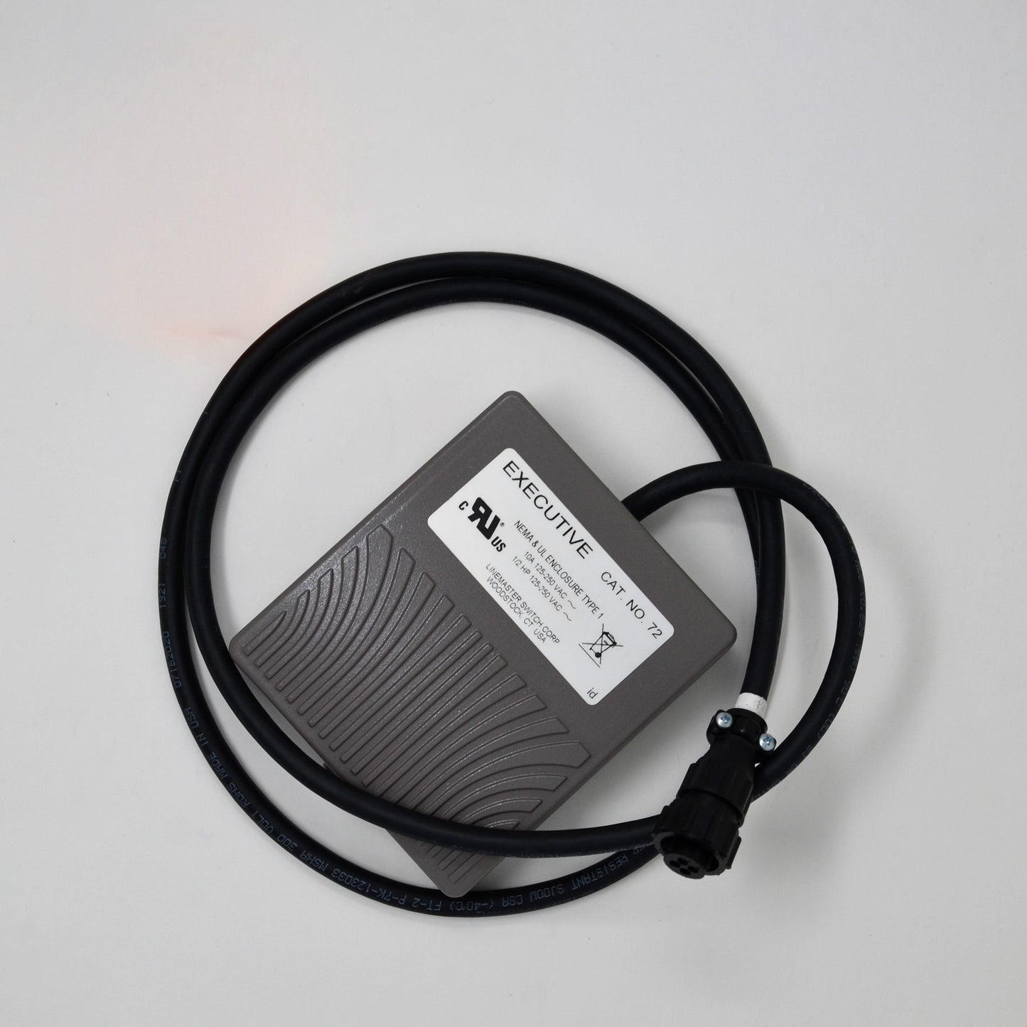 Leander Elevation Pedal - round plug